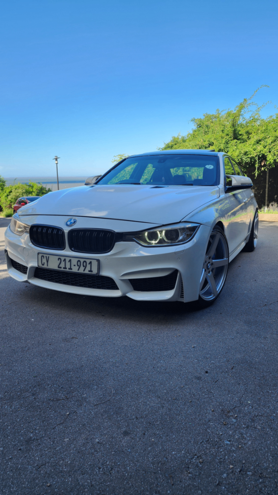 BMW 335i M-Sport front view